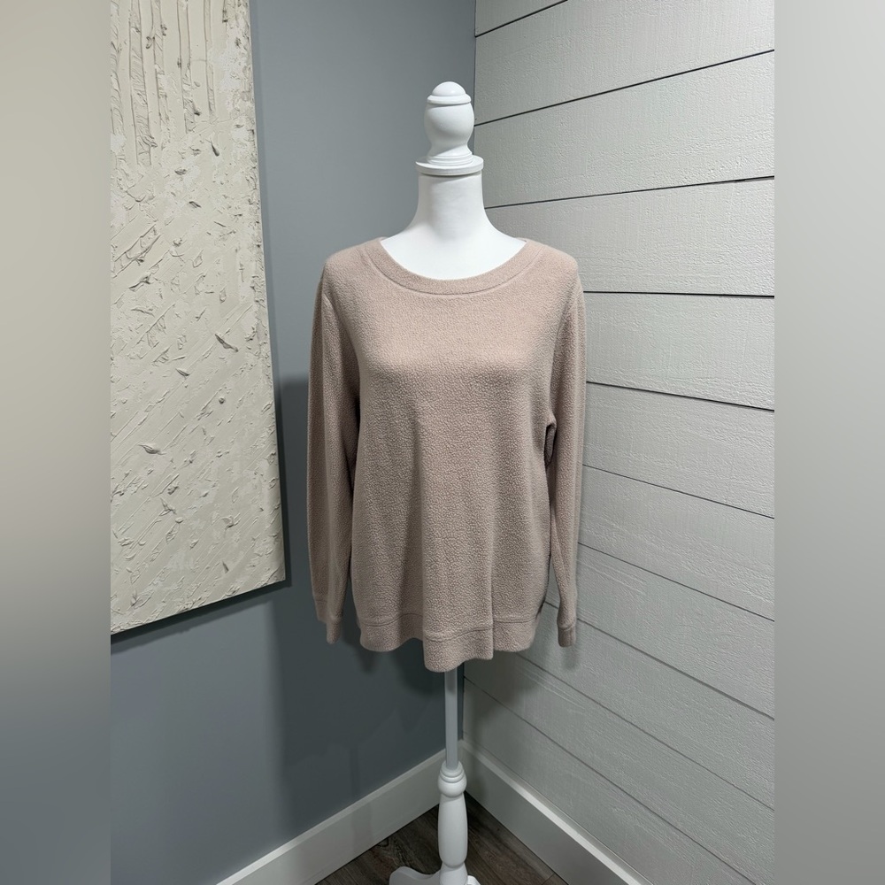 Denim&Co Women's Tan Sherpa Sweatshirt